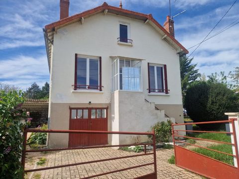 Beau pavillon rénové T5. Dépendances . Terrain