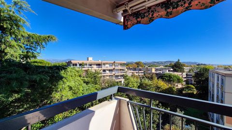 Très beau 4 pièces au dernier étage,garage et cave