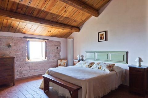 This authentic agriturismo features a swimming pool and enclosed garden. Set in the Furlo Nature Reserve, the property features a saltwater pool with hot tub. The accommodation is ideal for a family holiday. Acqualagna is a 15-minute drive from the a...