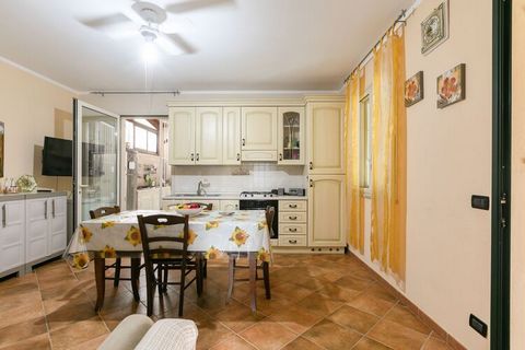 Enjoy the pectacular sea-view from one of the windows of this holiday home in Campofelice di Roccella with 4 bedrooms that can sleep a family or a group of 8 people. Situated close to the larger-than-life Tyrrhenian Seabeach, it offers a private swim...