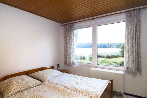Spend a holiday in a small, family-run holiday resort on a fantastic lakeside property directly on Lake Groß Labenz, one of the cleanest and most fish-rich lakes in Mecklenburg-Western Pomerania. Enjoy the uninterrupted view over the lake from the te...