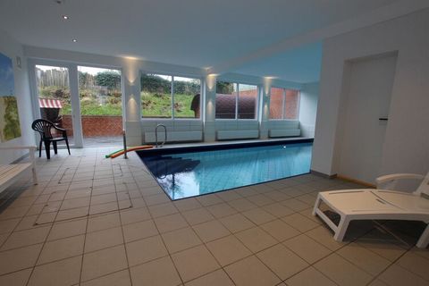 Bright and friendly furnished apartment house, only 1.4 km from the beautiful sandy beaches of the North Sea, in the quiet district of Alt-Westerland. The apartments are spacious and were partially renovated in 2013. Whether it's a wellness weekend o...