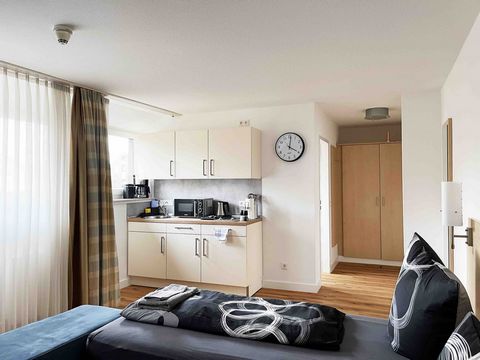 Willkommen in unseren möblierten Zimmern in der Stadt Münster! Unsere Zimmer bieten die perfekte Kombination aus Komfort und Bequemlichkeit und sind damit ideal für Reisende, die ein angenehmes Wohnerlebnis suchen.