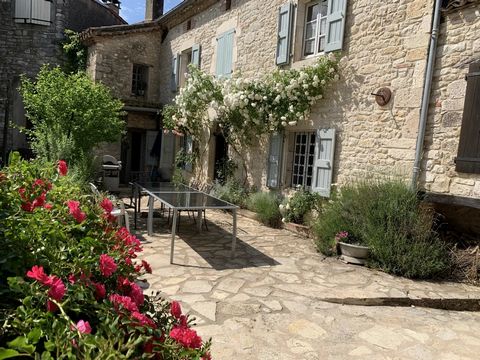 A Bastide and a Bergerie, in a historical environment in the heart of a hamlet. With its exposed stonework and work accomplished by local artisans, this charming home is ideal for family gatherings, friends, or bed and breakfast. The Bastide includes...