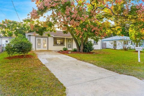 One or more photo(s) has been virtually staged. This fully rehabbed concrete block residence on an oversized lot is a testament to modern living at its finest. As you step inside to the expansive living space adorned with a recently renovated kitchen...