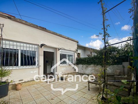 Dpt Gironde (33), à vendre SOULAC SUR MER maison T2 et dépendances