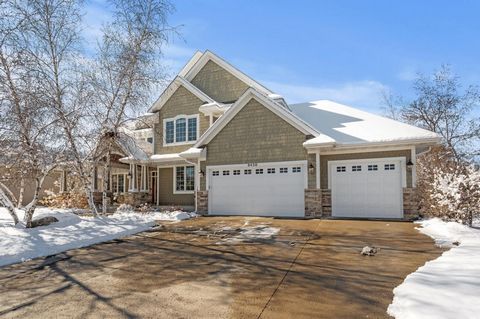This gorgeous executive home has all of the features and amenities you could ever want. With over 5100 finished square feet, including 6 BR's and 5 bathrooms, you will have all the space for family and guests. From the beautiful hardwood floors, wrou...