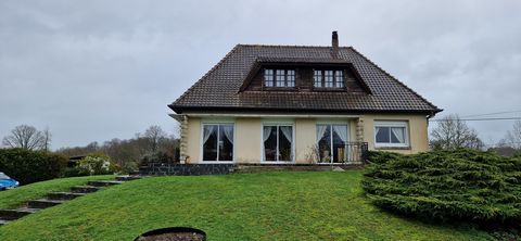 7km from a village with shops, House comprising an entrance, kitchen with wood stove, living room with wood stove, 3 bedrooms, shower room, WC. Upstairs, two bedrooms, an office, attic. Full basement with various spaces. All on 3721 m2 of garden with...