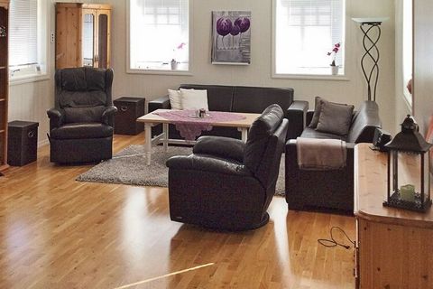 A family friendly holiday cottage from 2016, located on a natural plot with great fishing conditions in the sea and lakes nearby. The cottage has bright colours and charming rooms. In the spacious kitchen there is plenty of space around the dining ta...