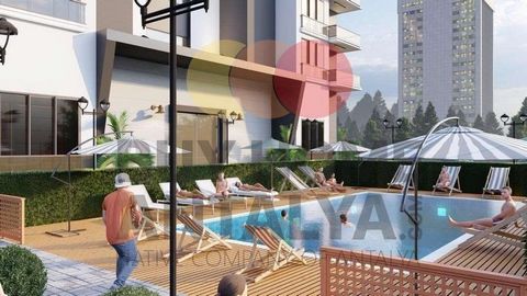 It is located adjacent to Lara, one of the most popular and new settlement centers of Antalya, 5 minutes from Lara beach and 6 minutes from Antalya Airport. It is located in the most open area of the city to development and the highest investment pot...