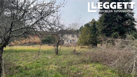 A27202MAE32 - Flat building plots near a village with all amenities. Information about risks to which this property is exposed is available on the Géorisques website : https:// ...