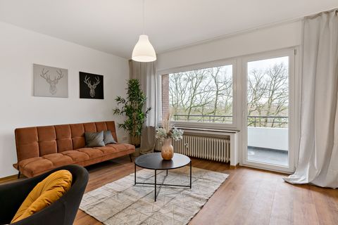 Welcome to beautiful Bielefeld. The apartment is the perfect retreat for a pleasant stay. There is a living room with sofa bed and seating for 2 people. The kitchen is separate from the living room and the fully equipped kitchen offers possibilities ...
