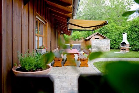 Embedded in the wonderful landscape of the Teisnachtal in the Bavarian Forest, our holiday home offers space for up to 8 people. The holiday home has 4 bedrooms, 2 bathrooms and 2 fully equipped kitchens with TV, a balcony and a furnished south-west ...