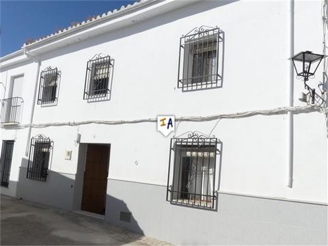 Situated in El Esparragal, which is located right on the edge of the Parque Natural de la Sierras Subbeticas, one of the most beautiful parts of inland Andalucia, in the region of Cordoba. Located on a quiet side street with on road parking you enter...