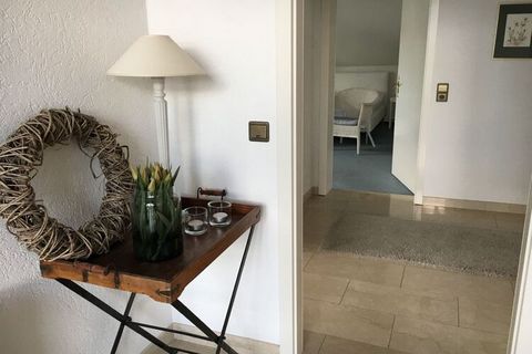 Our beautifully furnished Hochberg holiday apartment offers you a bedroom with a double bed, a bright living room/bedroom with a large dormer window and a sofa bed on approx. 63 m², as well as a fully equipped dining kitchen with a dishwasher, cerami...