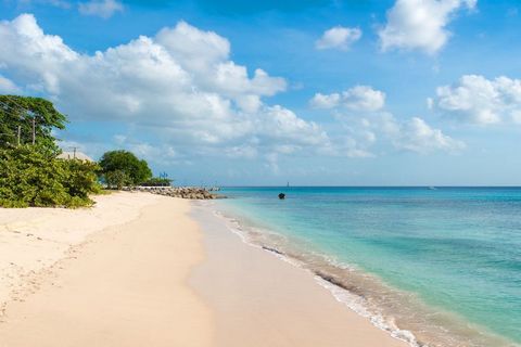 Located in St. Peter. This beachfront-apartment is situated on the exclusive West Coast of Barbados. The spacious and well-fitted accommodation harmoniously blends contemporary amenities with some antique mahogany furniture: An ideal place to unwind ...