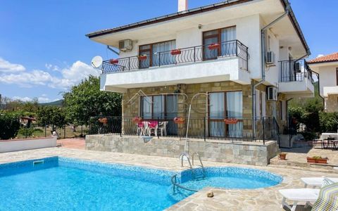 . 3-Bed, 2-Bath House with swimming pool, 18 km to Sunny Beach, Bulgaria For sale is an excellent two-storied house with a swimming pool at the foot of the Balkan Mountains, 18 km from Sunny Beach and 35 km from Burgas airport. The village has all th...