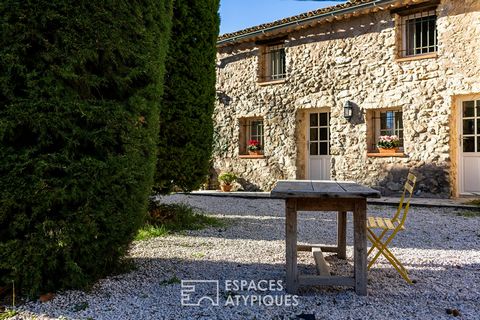 In the heart of a preserved hamlet, this authentic Provençal farmhouse retraces the agricultural history of Green Provence like a journey back in time. This imposing property on three levels with generous dimensions of approximately 325m2 and its swi...