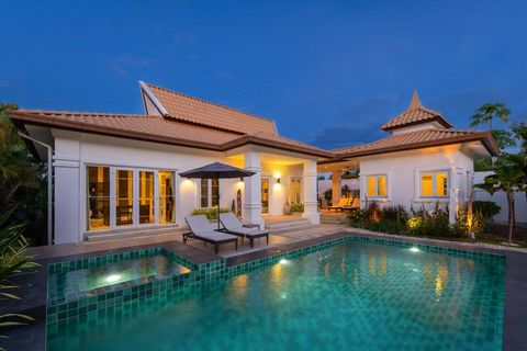 This elegant one-storey villa occupies generous 150 square-meter living space on 689.6 square-meter plot with terraces ensuring privacy as well as great perspectives from all angles. The villa includes two bedrooms, a spacious master bathroom, a seco...