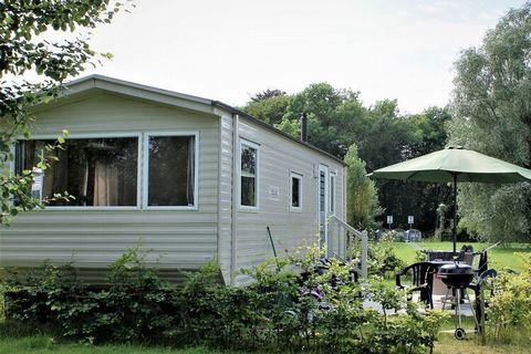 Compleet ingericht vakantiehuis direct aan de Randow gelegen - ideaal voor vissers, fietsers en gezinnen - bij Haus Schwan te boeken voor 8 personen