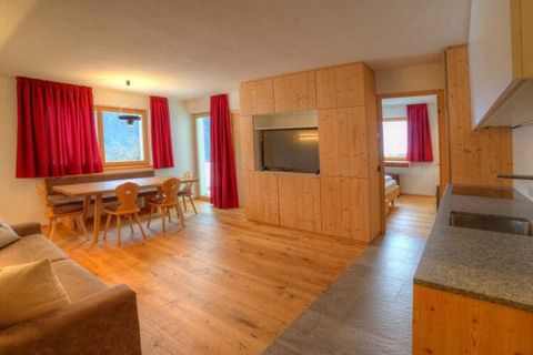 The new apartment blossom magic in St. Lorenzen near Kronplatz, furnished with wooden floors and solid wood furniture from the farm's own forest, is located on the ground floor. From the room and living area you can reach the sun -drenched eastern te...