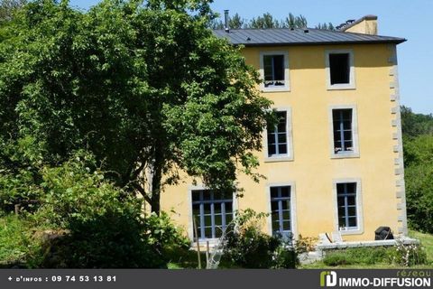 Mandate N°FRP152459 : House approximately 324 m2 including 10 room(s) - 6 bed-rooms - Garden : 41900 m2, Sight : Garden . Built in 1860 - Equipement annex : Garden, Cour *, Terrace, Forage, Garage, parking, double vitrage, cellier, Fireplace, Cellar ...