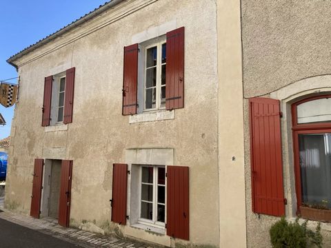 In the middle of one of the most beautiful villages of France, this renovated village house with 55m² per floor of living space. Entrance, living room with fireplace and wood burner, with living, dining room, kitchen area, French balcony with nice vi...