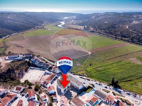 Description SKU: A-003 It is in the beautiful village of Odeceixe that we find this spacious 2 bedroom apartment with 100m², a garage of 78m² and a reserved parking area of 12m². The 100m² are spread over two bedrooms, a full bathroom, living room, e...