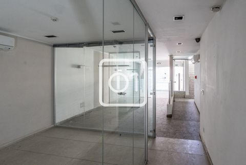 Office block for sale in Mosta located in the main commercial area of the town. This rare to find office features Four floors of offices 70sqm each Penthouse office 50 sqm internal Basement 70sqm Kitchenette and WC facility on each floor Large glass ...