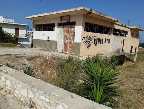 For Sale: Old Olive Press in Marpissa, Paros Building Features: Area: 210 sq.m. Layout: Ground floor 171 sq.m., Basement 39 sq.m. with entrance from parking. View: Sea view. Distance from the Sea: 1689 meters. Plan: Within Plan, 0.8 building coeffici...