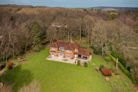 An impressive residence offering expansive accommodation spanning approx 5,000 sq.ft and centrally positioned on a beautiful south facing plot of approx. 2.3 acres on an exclusive private road in the most desirable village of Little Gaddesden. Oakvie...