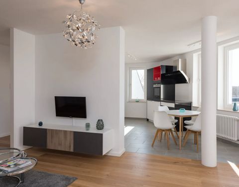 Address: Flotowstrasse 1, 10555 Berlin Property description At a glance: • Residential ensemble built in 1984 • 46 housing units • 2 – 4 rooms • approx. 64 – 94 sqm • Bathrooms with bathtub • Balconies & conservatories • Car parking spaces • Commissi...