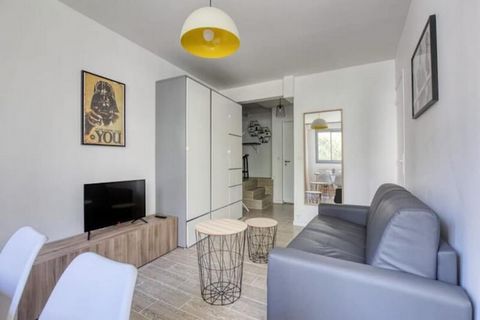 Dieses charmante, 49 Quadratmeter große Apartment befindet sich im pulsierenden 19. Arrondissement von Paris und ist perfekt für diejenigen, die die Stadt erkunden und gleichzeitig die lebhafte Atmosphäre der Nachbarschaft genießen möchten. Mit einem...