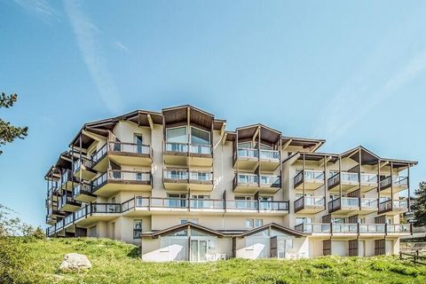 Située au center de Font-Romeu, la résidence Le Pédrou ofre une vue imprenable sur la chaîne des Pyrénées. Idéale pour les familles, l'ambiance chaleureuse qui règne au sein de la résidence vous permettra de passer des moments mémorables lub votre lo...