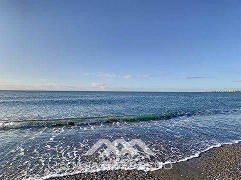 Wenn du schon immer davon geträumt hast, am Meer zu wohnen, ist dies deine einmalige Gelegenheit. Wir präsentieren dir eine wunderschöne Wohnung in privilegierter Lage, ideal, um die Ruhe und Schönheit des Strandes zu genießen. Hauptmerkmale: 1 geräu...