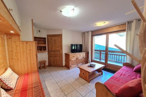 Diese ferienwohnung in Les Deux Alpes mit 2 Schlafzimmer und hat eine Kapazität für 8 personen. Unterkunft Unterkunft hat 57 m² befindet sichkomfortable und voll ausgestattete, mit Blick auf die Berge. It is located in a in einer idealen umgebung für...