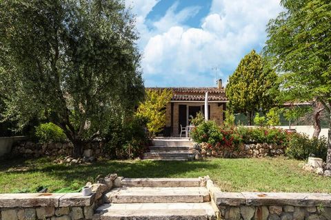 Callian (83- VAR France) Villa with Pool near Lake Saint-Cassien in Callian, Var Welcome to this villa located in the charming town of Callian, near the magnificent Lake Saint-Cassien, offering an idyllic setting for a memorable vacation in the Var. ...