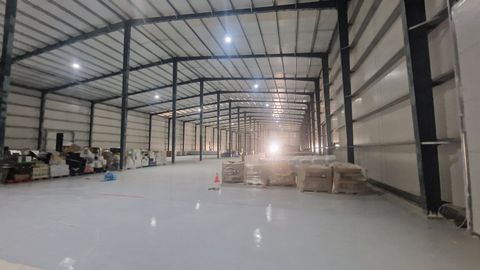 This exceptional warehouse in Ypsonas offers a prime opportunity for businesses seeking a modern, spacious, and secure facility. Spanning 4,200 sq.m. on an 8,400 sq.m. plot, this newly constructed (2024) property is in excellent condition, designed f...