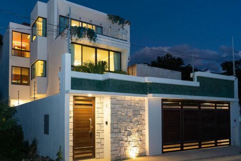 nbsp Tulum full of natural light. br div div div 3 levels 3 bedrooms and 4.5 bathrooms div div div div In the property you have everything you need to live in Tulum. Each room has its private bathroom and one for service on the first level. Garage wi...