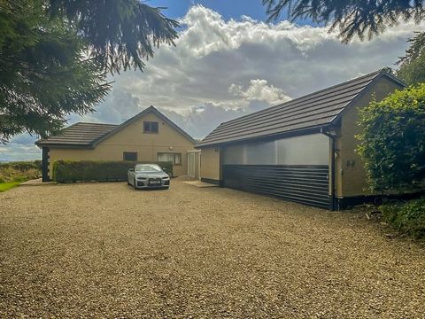 Fine and Country West Wales is delighted to present 'Gwelfro', a three-bedroom detached single story equestrian home, perfectly located in a serene rural setting just outside Penuwch near Tregaron. This property sits on approximately 11.5 acres and i...