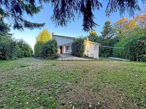 Maison 165m2, Terrain de 1 hectare.