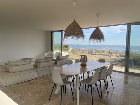 MAISON NEUVE AVEC ACCES DIRECT A LA PLAGE