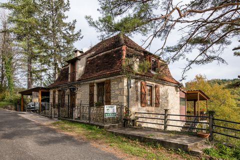Maison en pierre avec vue panoramique