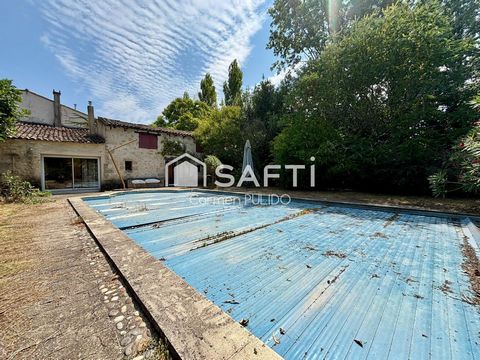 ANCIEN PRESBYTÈRE DE CHARME EN PIERRE AVEC STUDIO, DÉPENDANCES, GRAND JARDIN ET PISCINE, À 30 MIN DE BORDEAUX