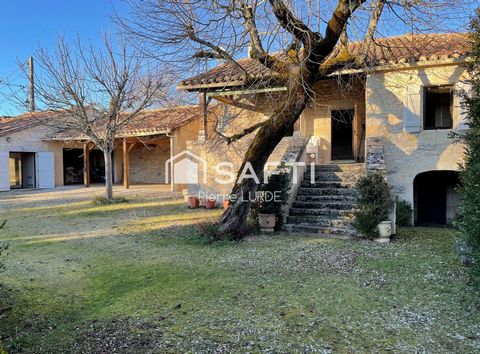 Maison en pierres rénovée avec piscine