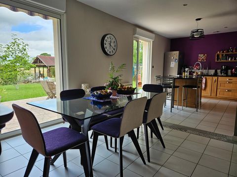 Pavillon 4 chambres dont 2 de plain-pied + garage