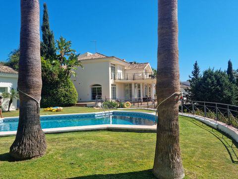 Located in Benahavís. Large villa available in la Alqueria available from September for long term rental