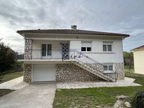 We are delighted to present you with this wonderful opportunity to become the owner of a house located in the charming town of PRIGONRIEUX. This spacious house offers many assets, with its 5 bedrooms, its beautiful terrace and its swimming pool. With...