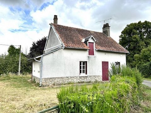 Klein huis te restaureren op het platteland met momenteel 50 m² woonoppervlak in de stad Langé (36). Deze woning biedt 2 kamers binnen (waaronder 1 woon / eetkamer, 1 slaapkamer op de begane grond) waaraan 1 keuken, 1 toilet, 1 doucheruimte is toegev...