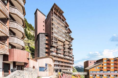 Sur les hauteurs de la belle station d'Avoriaz, la Résidence Antarès, quartier des Crozats profite d'une vue imprenable sur la vallée de Morzine. Bénéficiez d'un accès direct au domaine d'Avoriaz et des Portes du Soleil ce qui vous permettra de parti...